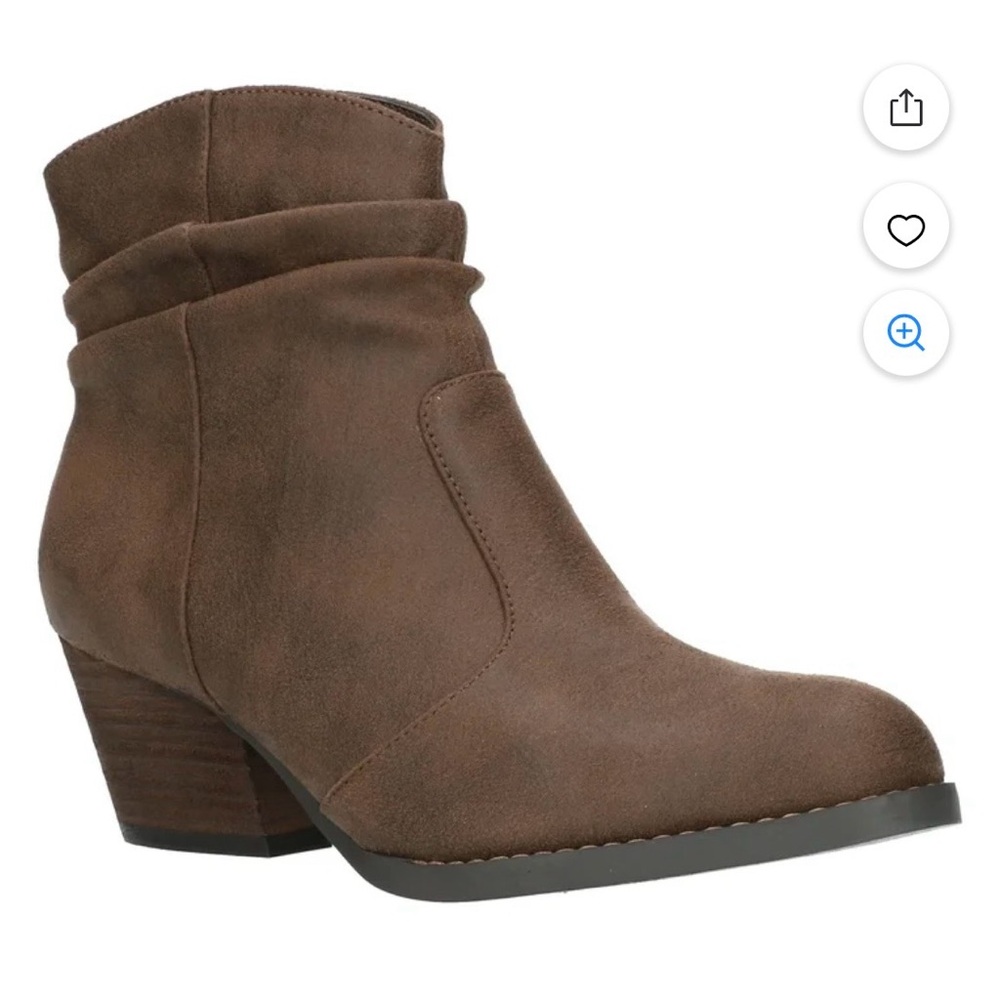 NWT Bella Vita Helena Slouch Brown Booties US Size 7.5